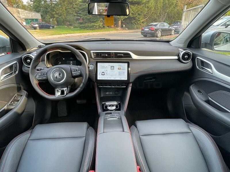 MG ZS EV 51kWh Luxury KAMERA SITZHZG PANORAMA