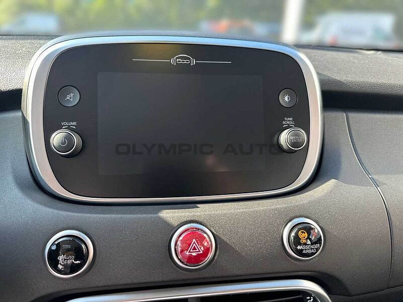 Fiat 500X 1.5 Hybrid KAMERA KLIMA-AT CARPLAY NEBEL BT